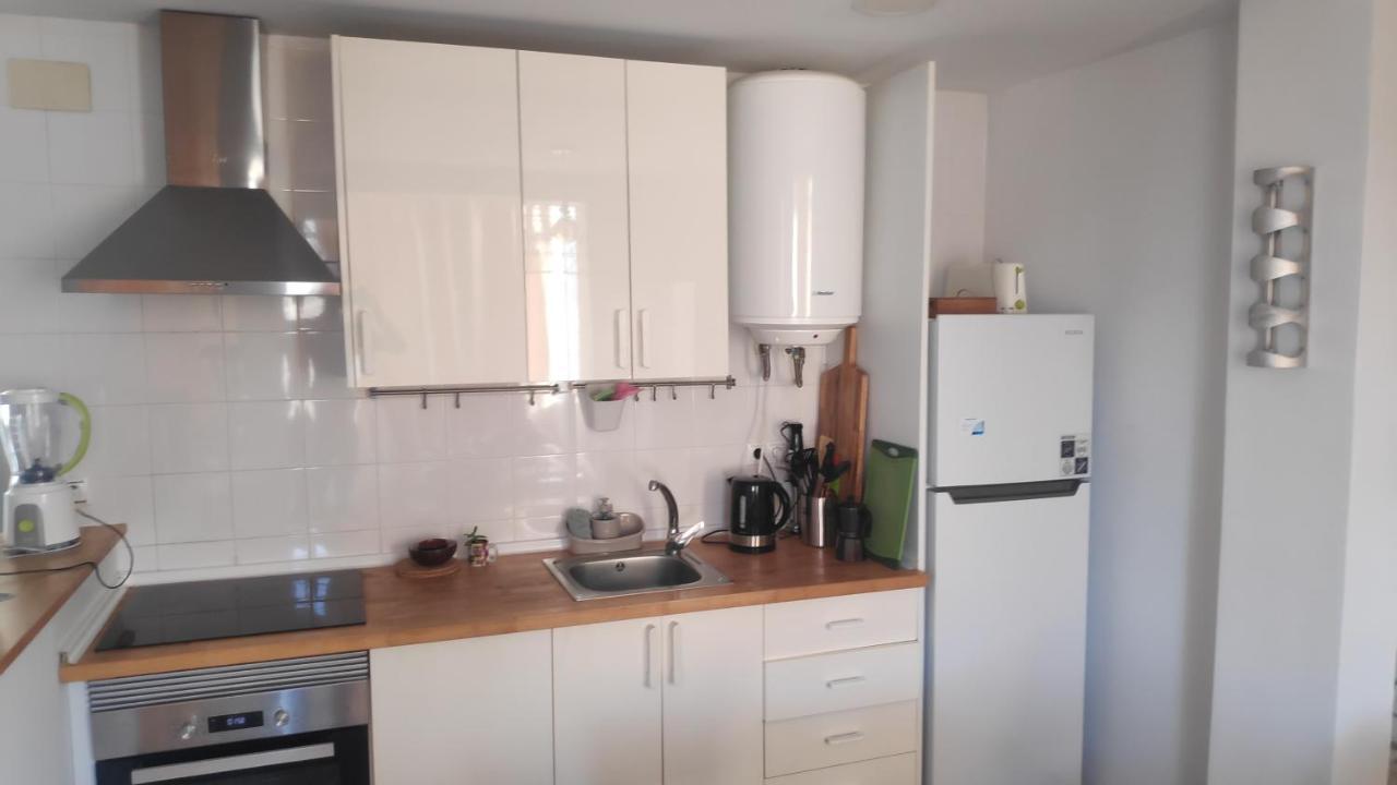 Anna'S Apartments Alicante Luaran gambar